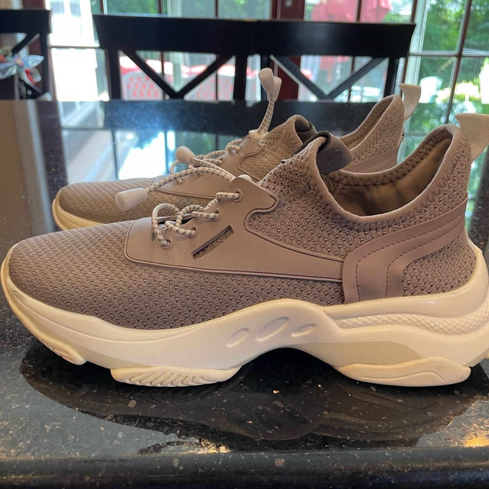 Steve Madden NY90 Myles gray size 11M worn 2-3x
